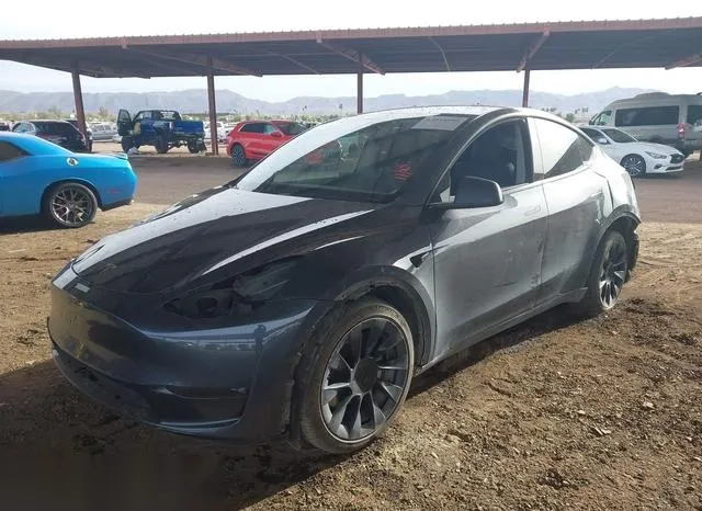 5YJYGDEE8MF200464 2021 2021 Tesla Model Y- Long Range Dual 2