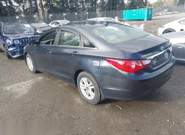 5NPEB4AC4DH564016 2013 2013 Hyundai Sonata- Gls 3