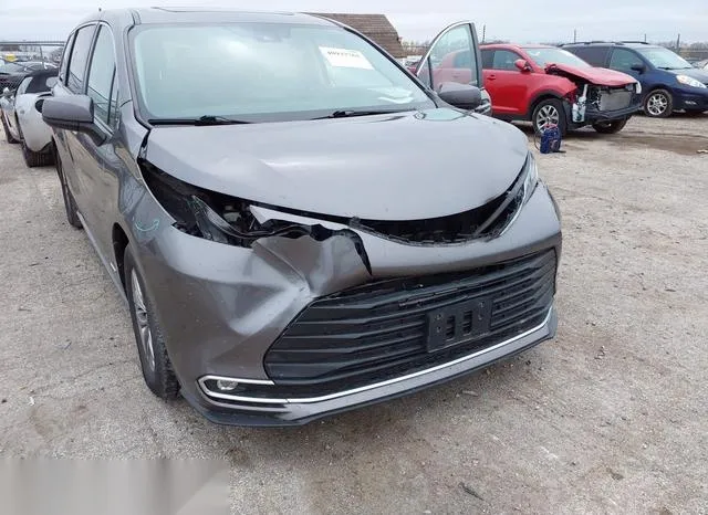 5TDYSKFC7MS005631 2021 2021 Toyota Sienna- Xle 6