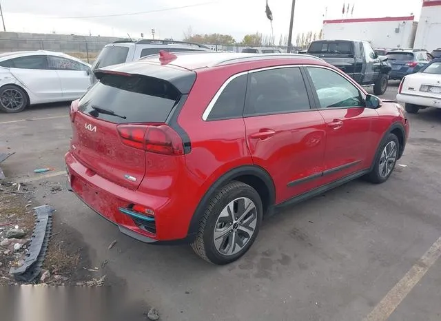 KNDCC3LG8N5150818 2022 2022 KIA Niro- EX 4