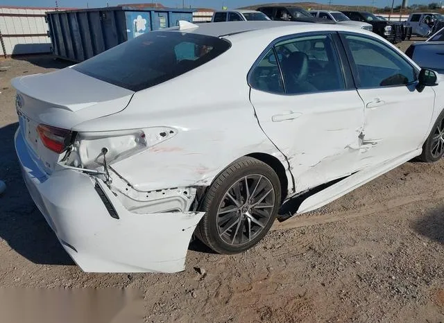 4T1G11AK6MU549682 2021 2021 Toyota Camry- SE 6