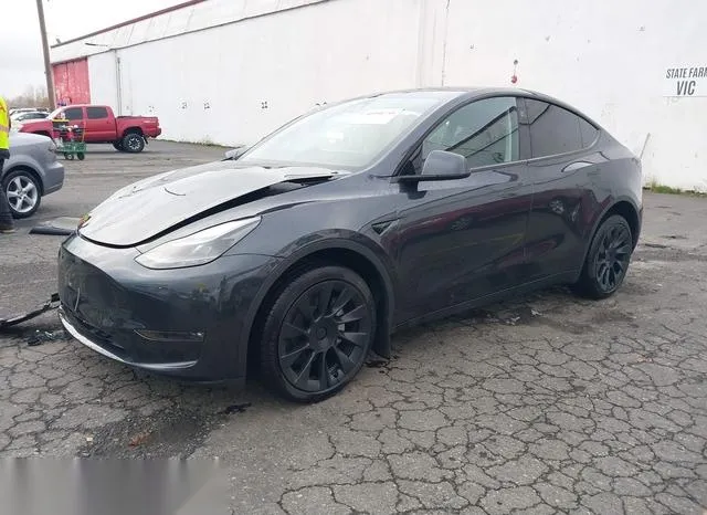 7SAYGDEE1RF102483 2024 2024 Tesla Model Y- Long Range Dual 2