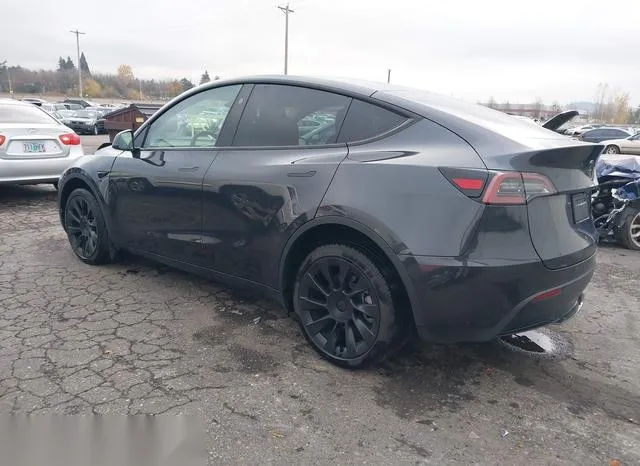 7SAYGDEE1RF102483 2024 2024 Tesla Model Y- Long Range Dual 3