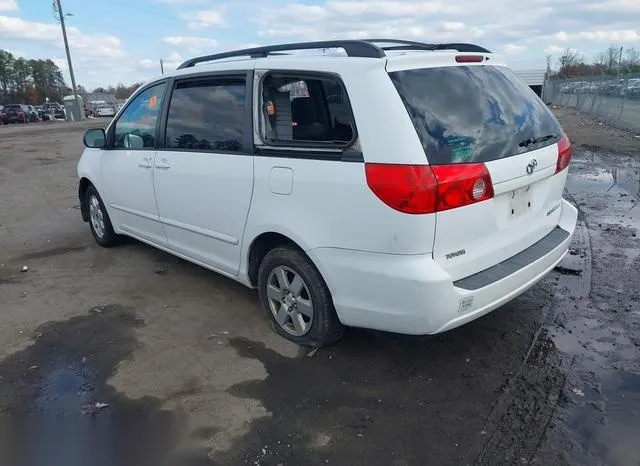 5TDKK4CC4AS339858 2010 2010 Toyota Sienna- LE 3