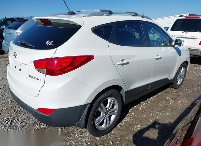 KM8JU3AC2DU594104 2013 2013 Hyundai Tucson- Gls 4