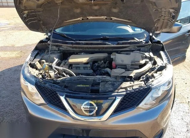 JN1BJ1CR3KW337724 2019 2019 Nissan Rogue- Sport S 10