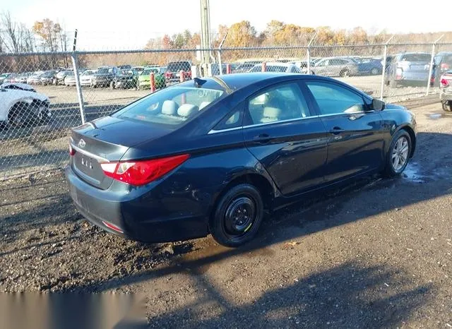 5NPEB4AC1BH086800 2011 2011 Hyundai Sonata- Gls 4