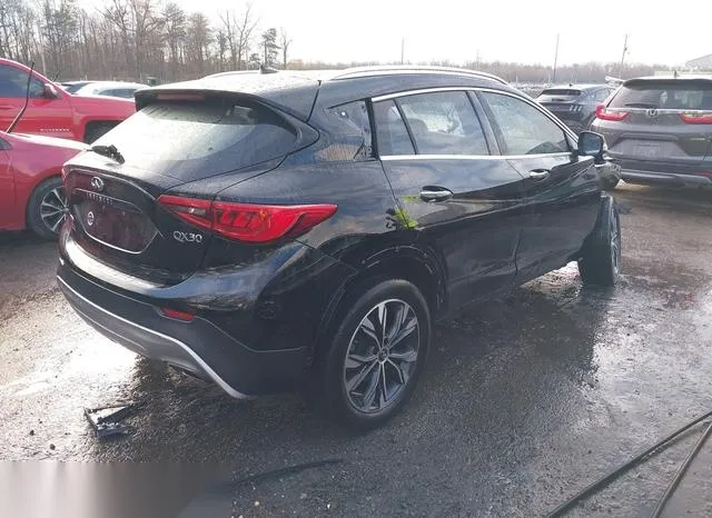 SJKCH5CR9KA010419 2019 2019 Infiniti QX30- Luxe 4