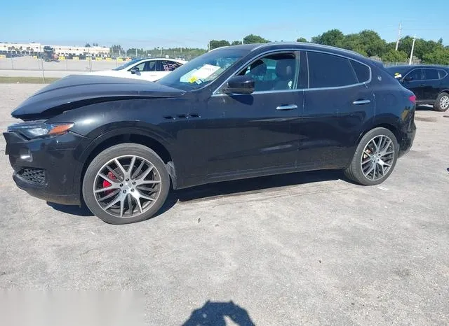 ZN661XULXHX250674 2017 2017 Maserati Levante 2