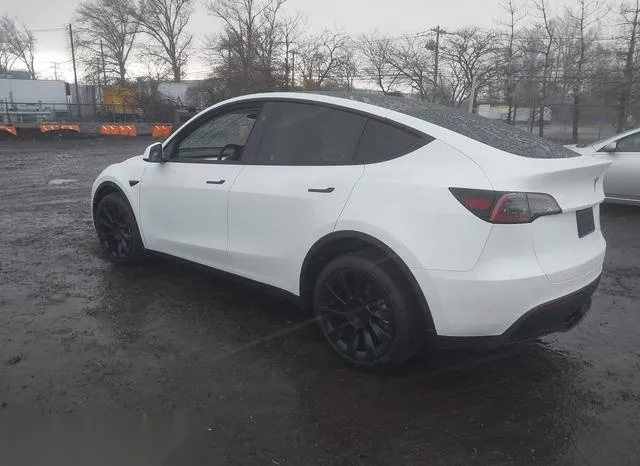 7SAYGDEE0RF152369 2024 2024 Tesla Model Y- Long Range Dual 3