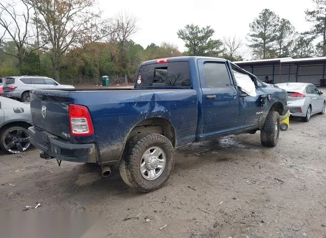 3C6UR5CLXNG221898 2022 2022 RAM 2500- Tradesman  4X4 6-4 Box 4