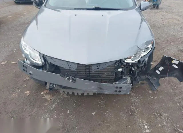 1G1RB6S59JU157154 2018 2018 Chevrolet Volt- Premier 6