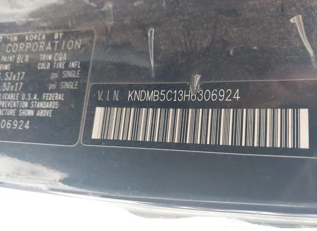 KNDMB5C13H6306924 2017 2017 KIA Sedona- LX 9