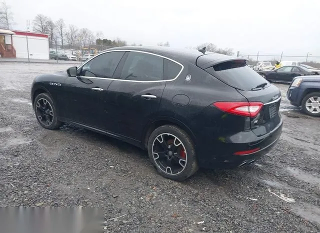 ZN661XUA2KX308301 2019 2019 Maserati Levante 3