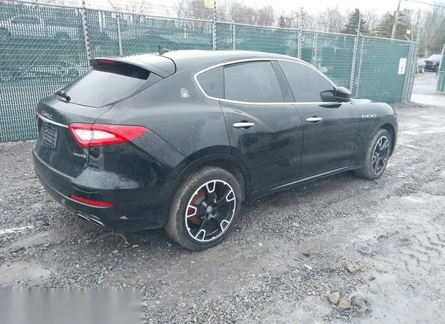 ZN661XUA2KX308301 2019 2019 Maserati Levante 4