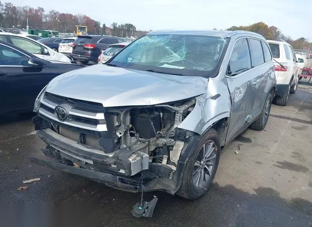 5TDKZRFH3KS334765 2019 2019 Toyota Highlander- Xle 2