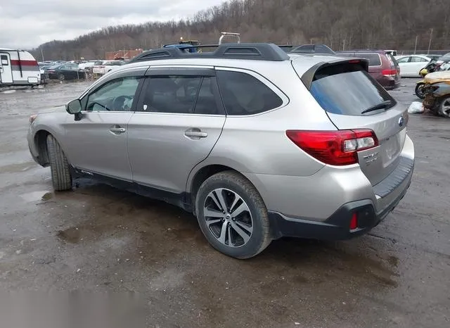 4S4BSANC3J3321019 2018 2018 Subaru Outback- 2-5I Limited 3