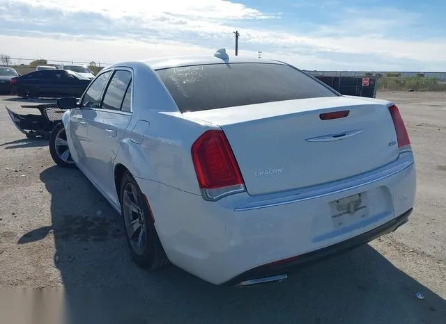 2C3CCAAG5JH137345 2018 2018 Chrysler 300- Touring 3