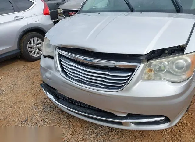 2A4RR6DG8BR759523 2011 2011 Chrysler Town and Country- Limited 6