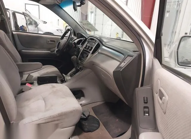 JTEEP21A140038259 2004 2004 Toyota Highlander- V6 W/3Rd Row 5