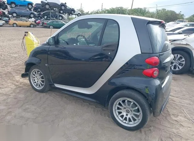 WMEEJ3BA1DK677905 2013 2013 Smart Fortwo- Passion/Pure 3