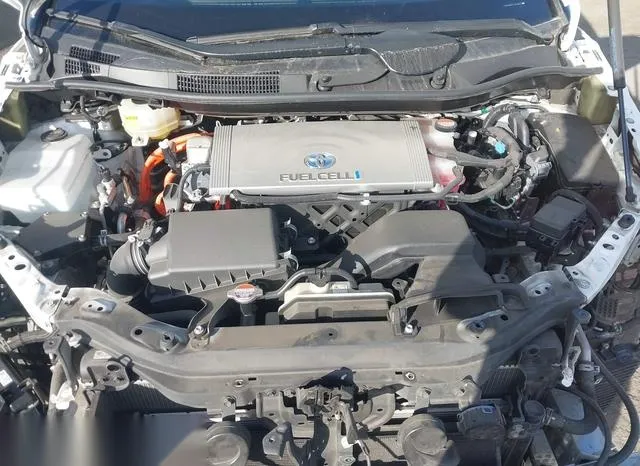 JTDBVRBD9JA004901 2018 2018 Toyota Mirai 10