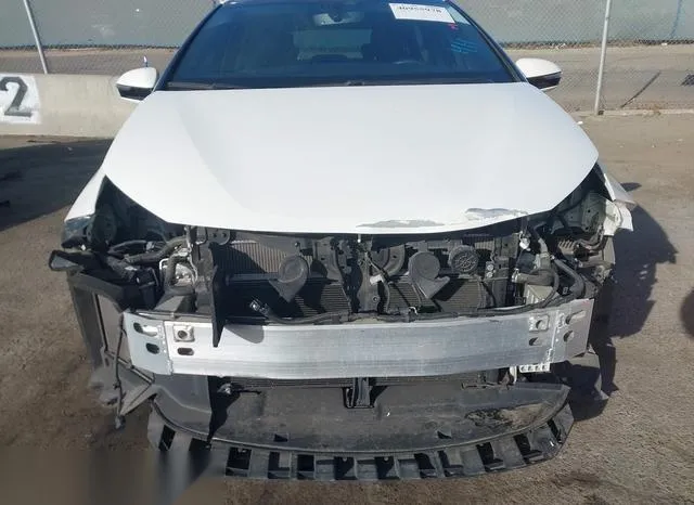 JTDBVRBD9JA004901 2018 2018 Toyota Mirai 6