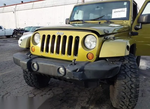 1J4FA54147L222907 2007 2007 Jeep Wrangler- Sahara 6