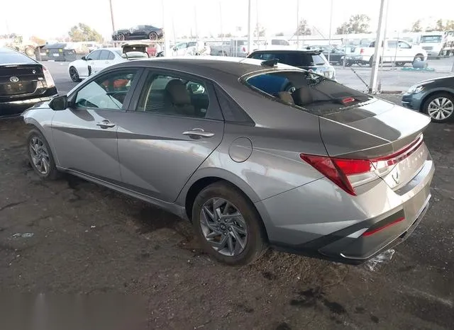 KMHLM4DG9RU730636 2024 2024 Hyundai Elantra- Sel 3