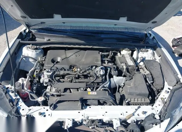 4T1C11AK7NU008477 2022 2022 Toyota Camry- LE 10