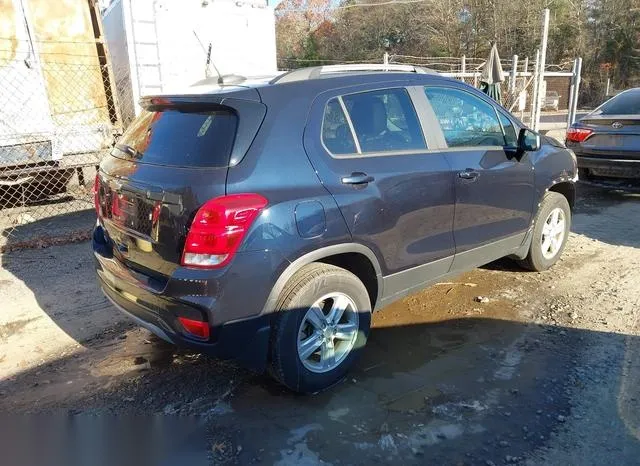 KL7CJPSB2MB325337 2021 2021 Chevrolet Trax- Awd Lt 4