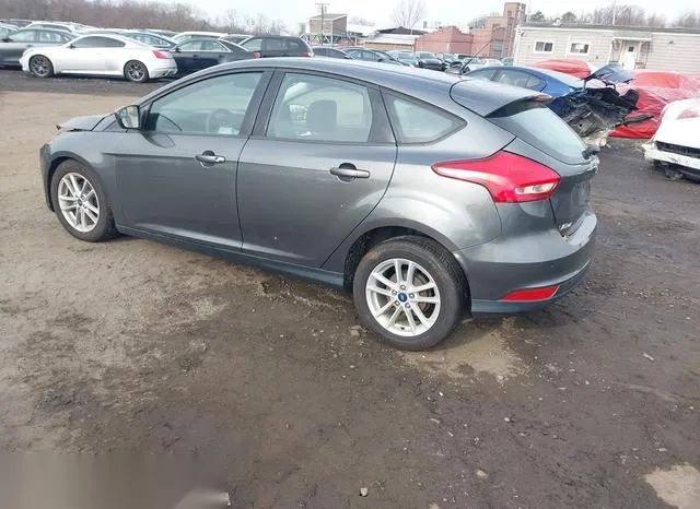 1FADP3K20JL283938 2018 2018 Ford Focus- SE 3