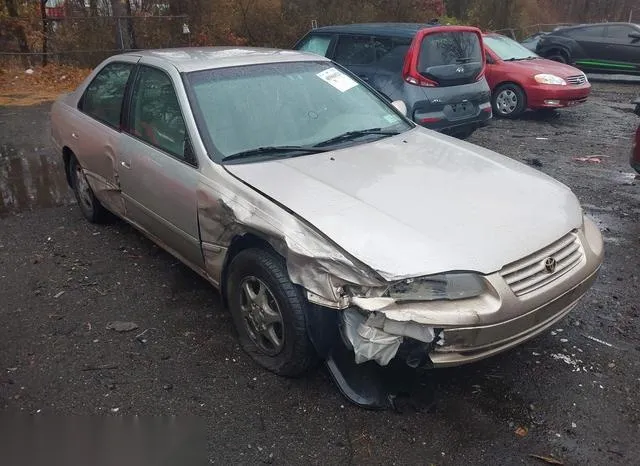 4T1BG28K5WU274345 1998 1998 Toyota Camry- Xle 1