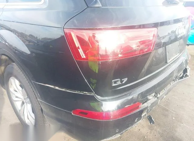 WA1AHAF74HD037736 2017 2017 Audi Q7- 2-0T Premium 6