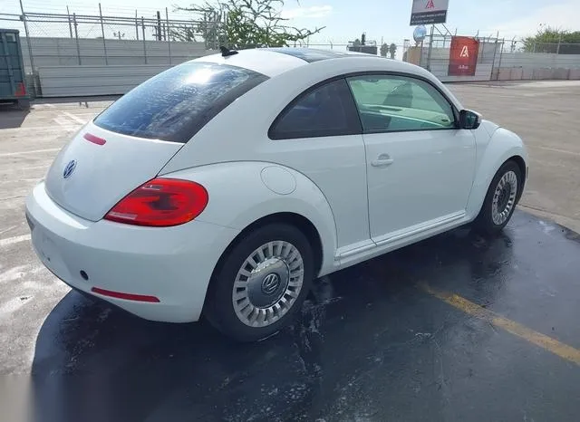 3VWJ07AT1EM659678 2014 2014 Volkswagen Beetle- 1-8T 4