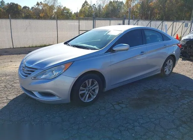 5NPEB4AC3CH369622 2012 2012 Hyundai Sonata- Gls 2