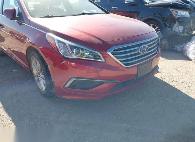 5NPE24AF2GH395824 2016 2016 Hyundai Sonata 6