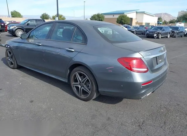 WDDZF4JB6JA442988 2018 2018 Mercedes-Benz E 300 3