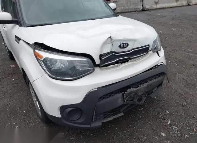 KNDJN2A26H7439286 2017 2017 KIA Soul 6