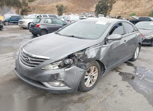 5NPEB4AC4DH747156 2013 2013 Hyundai Sonata- Gls 2