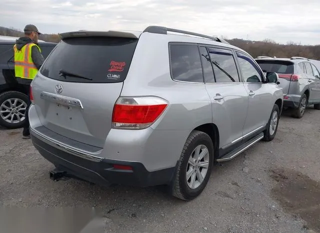 5TDZK3EH1DS131555 2013 2013 Toyota Highlander- Se V6 4