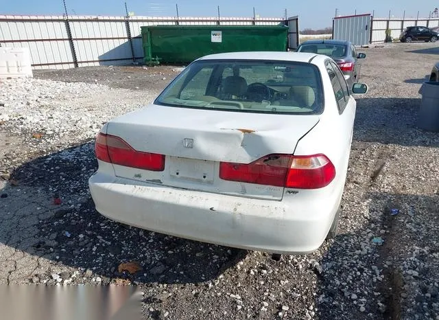 1HGCG165XYA095465 2000 2000 Honda Accord- 3-0 EX 6