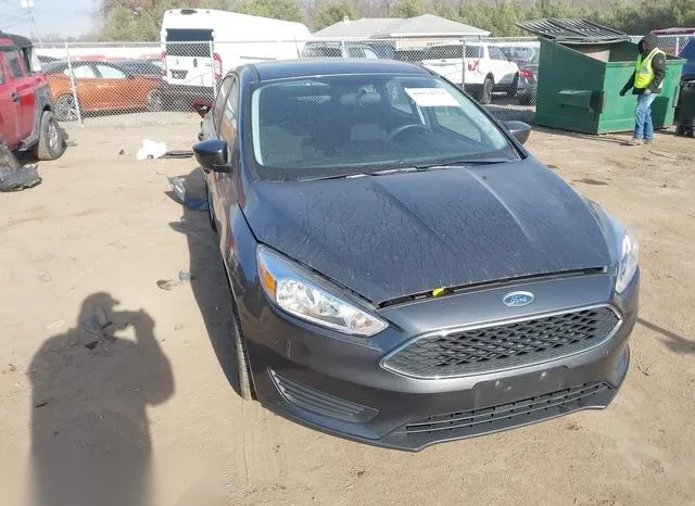 1FADP3K29JL309615 2018 2018 Ford Focus- SE 1