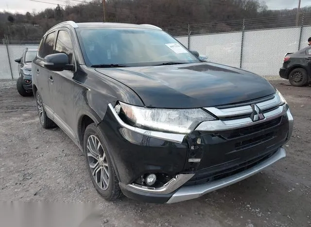 JA4AD3A31JJ000890 2018 2018 Mitsubishi Outlander- Sel 6