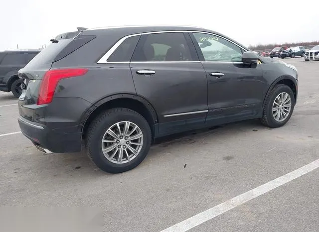 1GYKNCRS1KZ131527 2019 2019 Cadillac XT5- Luxury 4