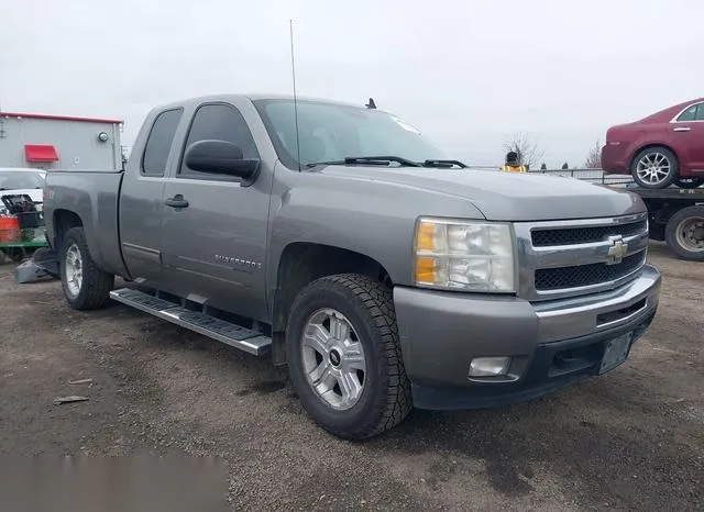 1GCEK290X9Z131105 2009 2009 Chevrolet Silverado 1500- LT 1