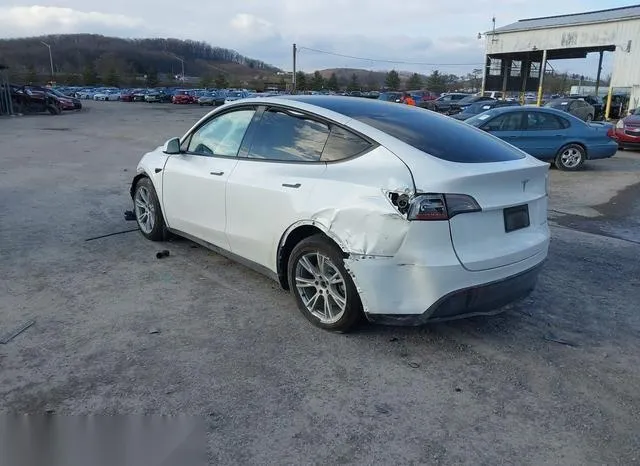 7SAYGDEE4PF830585 2023 2023 Tesla Model Y- Awd/Long Range D 3