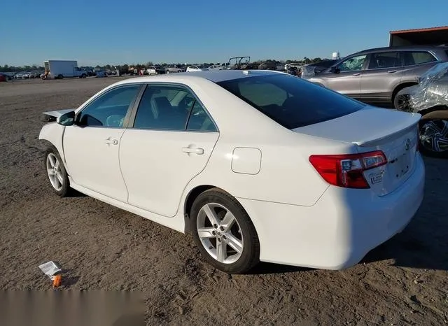 4T1BF1FK1EU324222 2014 2014 Toyota Camry- SE 3