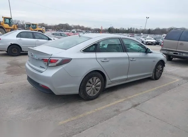 KMHE24L36HA061402 2017 2017 Hyundai Sonata- Hybrid SE 4