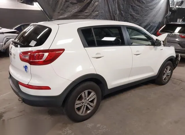 KNDPBCA20B7048554 2011 2011 KIA Sportage- LX 4